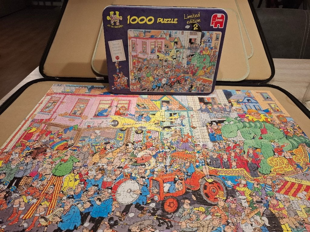 Jan van haasteren carnaval 1000stukjes, Hobby en Vrije tijd, Denksport en Puzzels, Ophalen, 500 t/m 1500 stukjes, Zo goed als nieuw