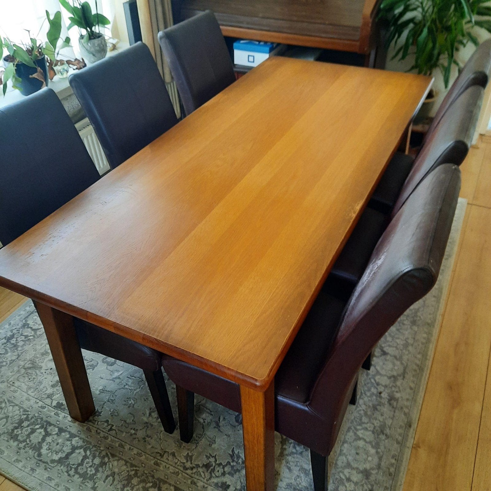 tafel plus stoelen, Ophalen, Gebruikt, 4 tot 6 stoelen