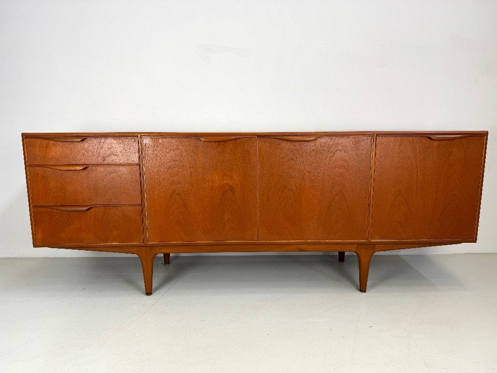 Vintage dressoir McIntosh., Ophalen of Verzenden, Zo goed als nieuw, 25 tot 50 cm, 150 tot 200 cm