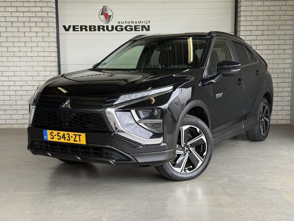 Mitsubishi Eclipse Cross 2.4 PHEV Intense | 18" LMV | Carpla, Auto's, Mitsubishi, Automaat, 4 cilinders, Bedrijf, Vierwielaandrijving