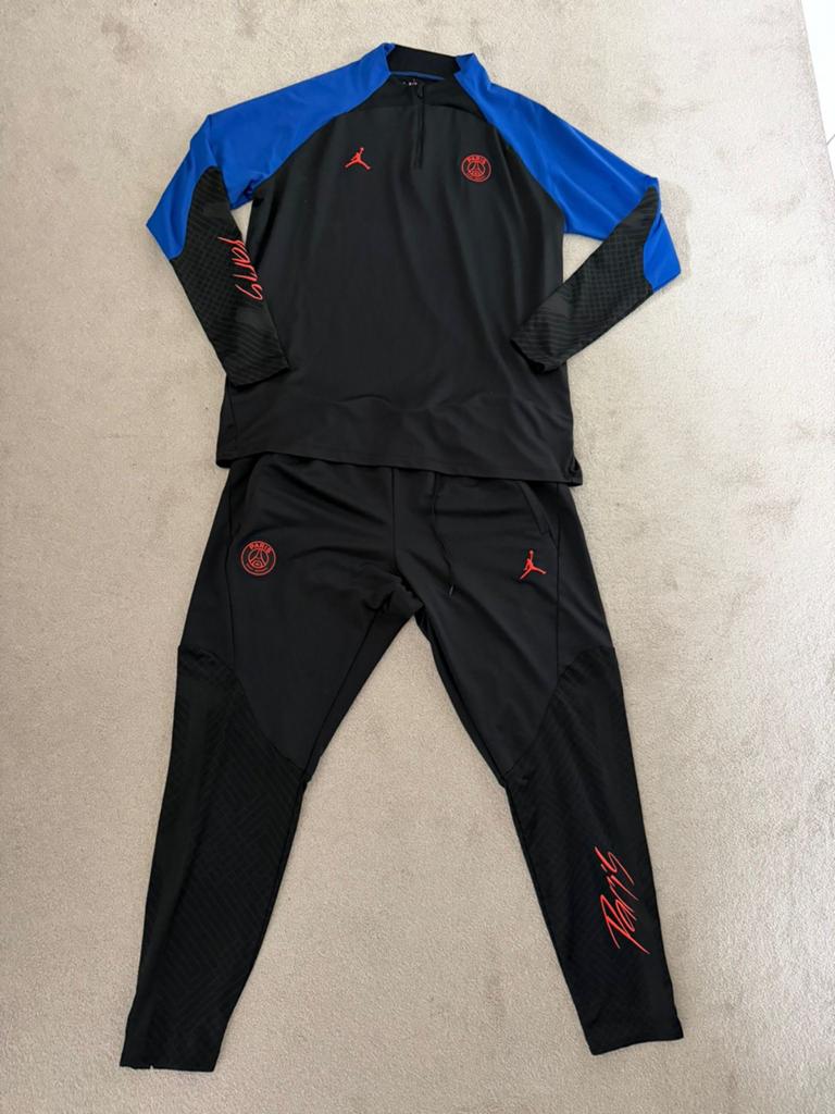 PSG Jordan trainingspak XL Paris Saint Germain, Kleding | Heren, Sportkleding, Zwart, Maat 56/58 (XL), Ophalen of Verzenden, Voetbal