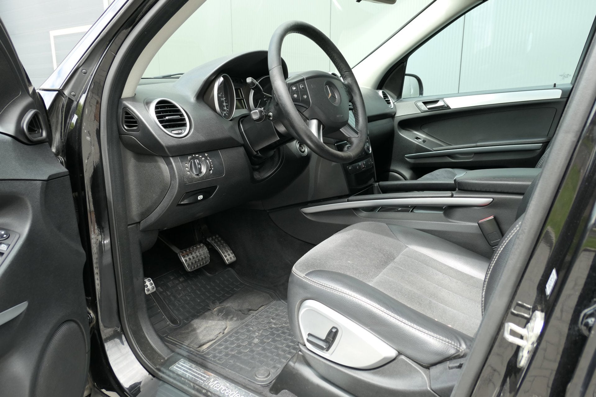 Mercedes-Benz M-klasse 280 CDI Schuifdak Cruise Carplay trek, Automaat, Gebruikt, Zwart, 190 pk