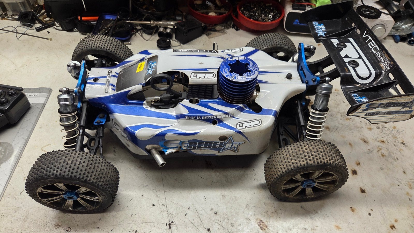 te koop mooie lrp, Hobby en Vrije tijd, Modelbouw | Radiografisch | Auto's, Gebruikt, Auto offroad, Ophalen of Verzenden, Schaal 1:8