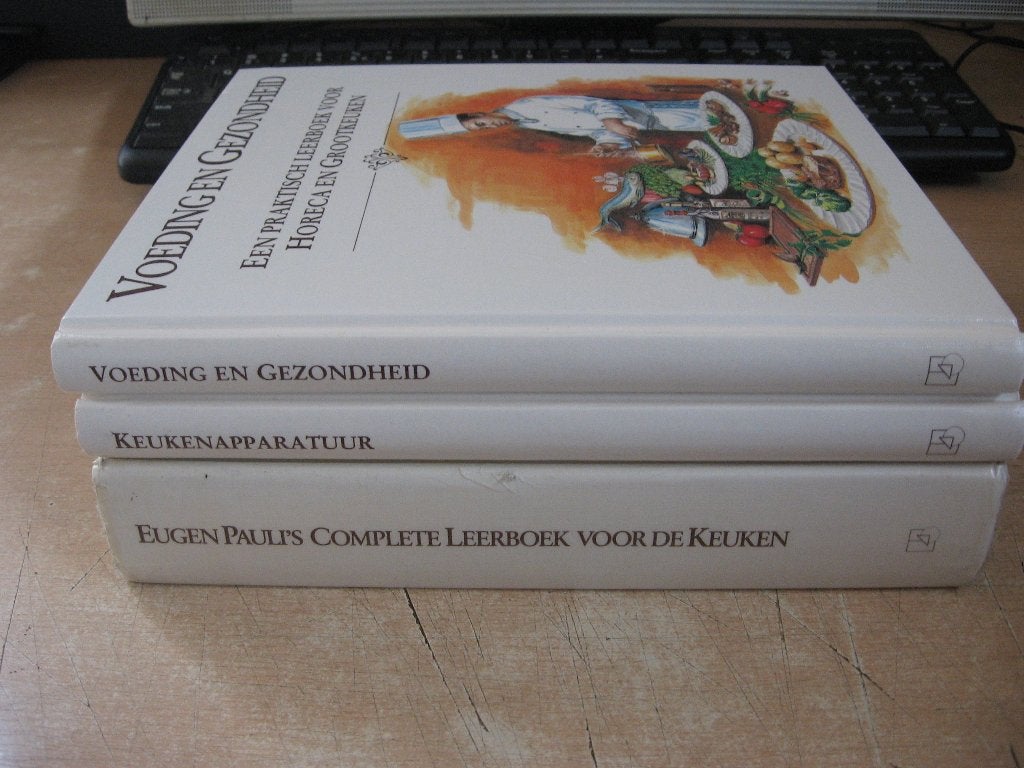 Eugen Pauli's complete leerboek voor de keuken  + 2, Boeken, Ophalen of Verzenden, Gelezen
