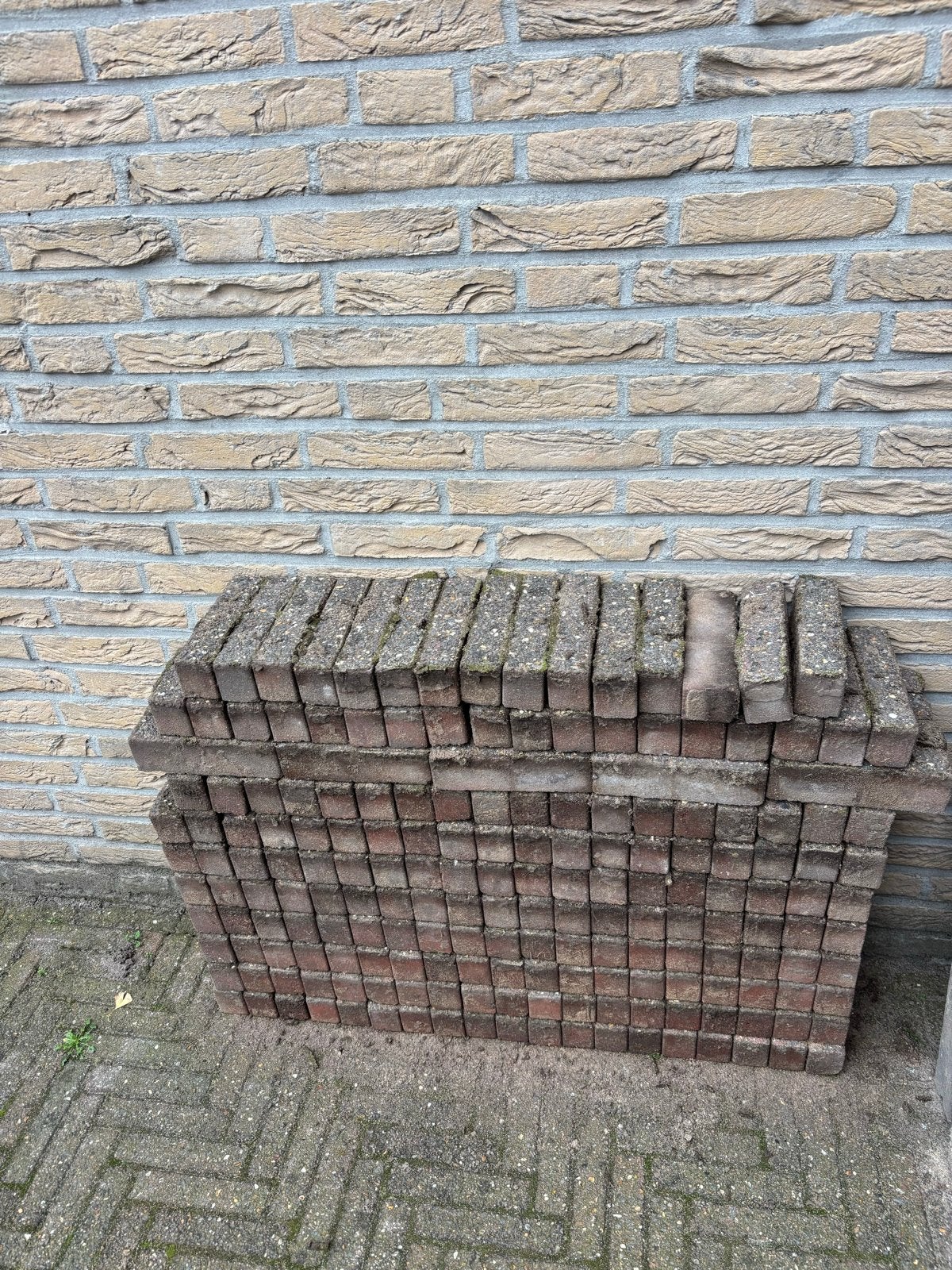 Gebruikte stenen - gratis af te halen, Ophalen of Verzenden, Gebruikt, Beton, Klinkers