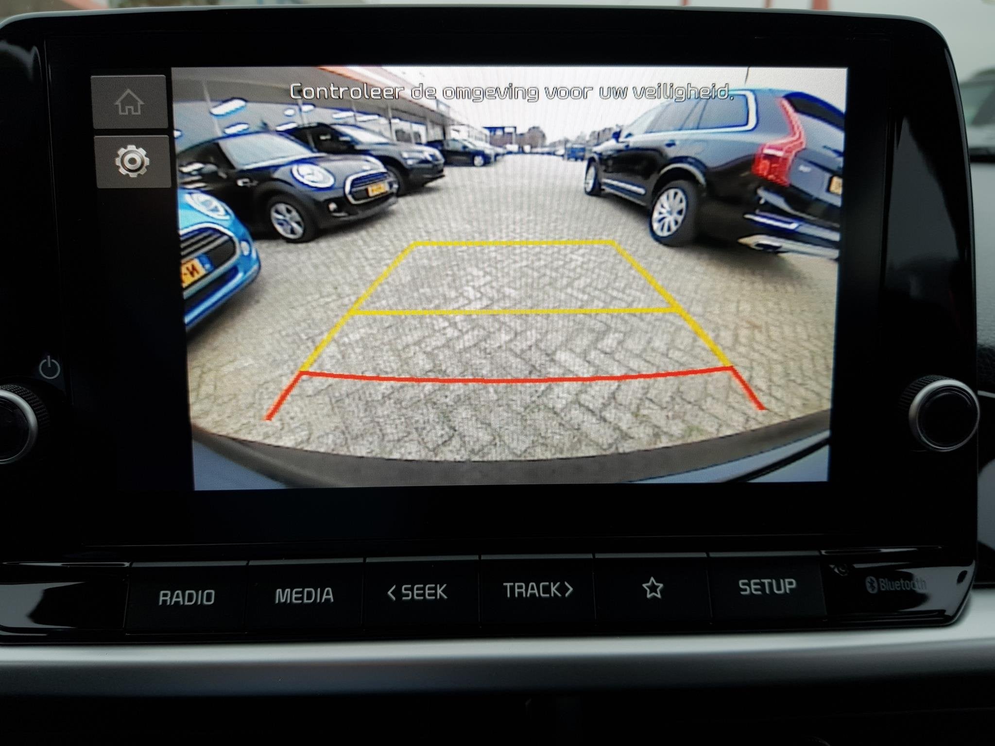 Kia Picanto 1.0 DPi Automaat DynamicLine Navigatie Apple Car, Auto's, 877 kg, Stof, Gebruikt, 4 stoelen