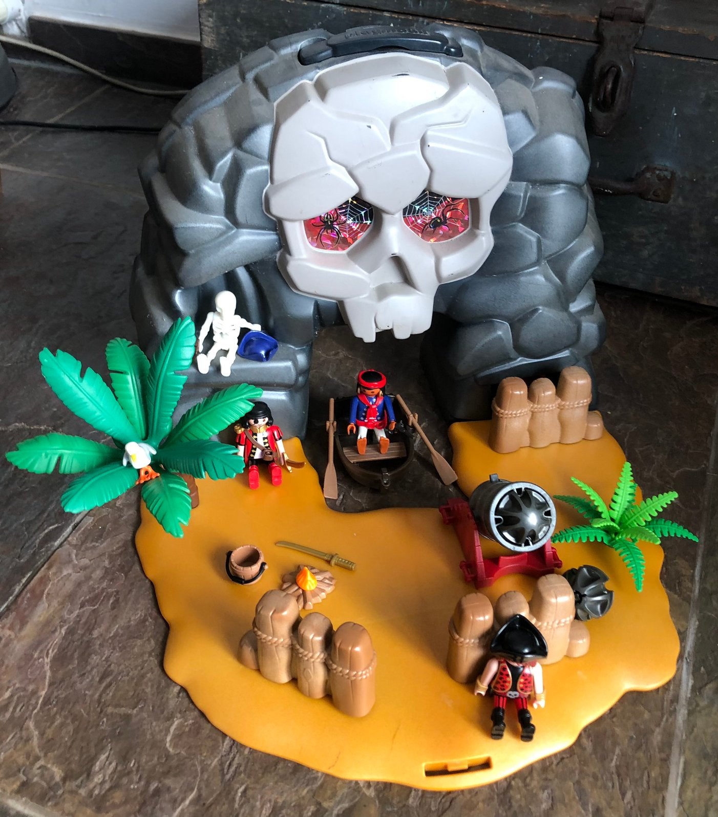 Skull Island, piraten eilmd Playmobil, schatkist, bootje, Ophalen of Verzenden, Zo goed als nieuw