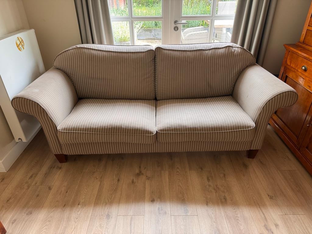 Comfortabele stoffen bank - Gratis af te halen!, Ophalen, Gebruikt, Driepersoons, 75 tot 100 cm