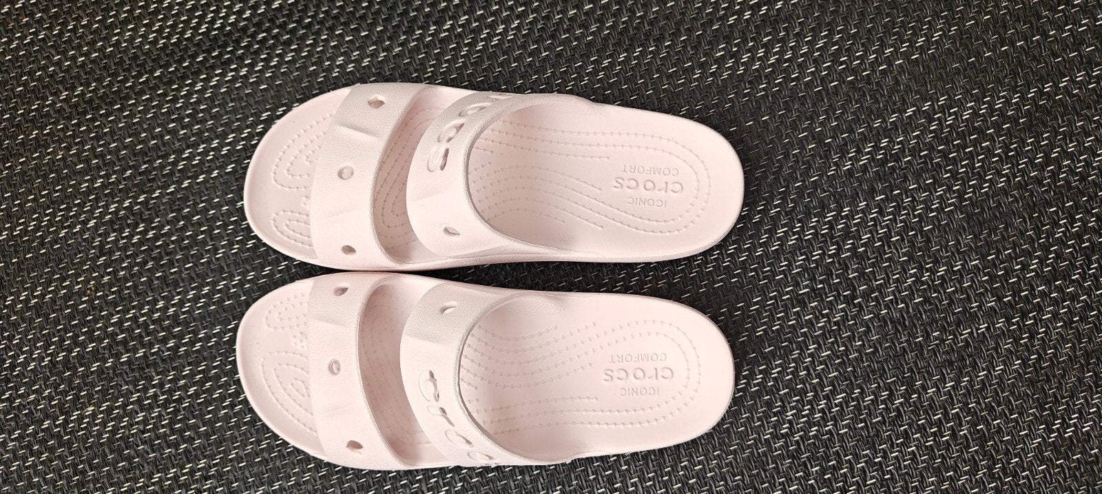 Crocs slippers, Kleding | Dames, Ophalen, Zo goed als nieuw