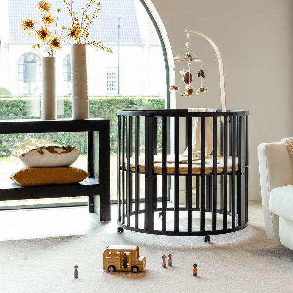 Ronde box op wielen zwart met boxmatras en hoes, Kinderen en Baby's, Boxen, Ophalen, Zo goed als nieuw, Rond