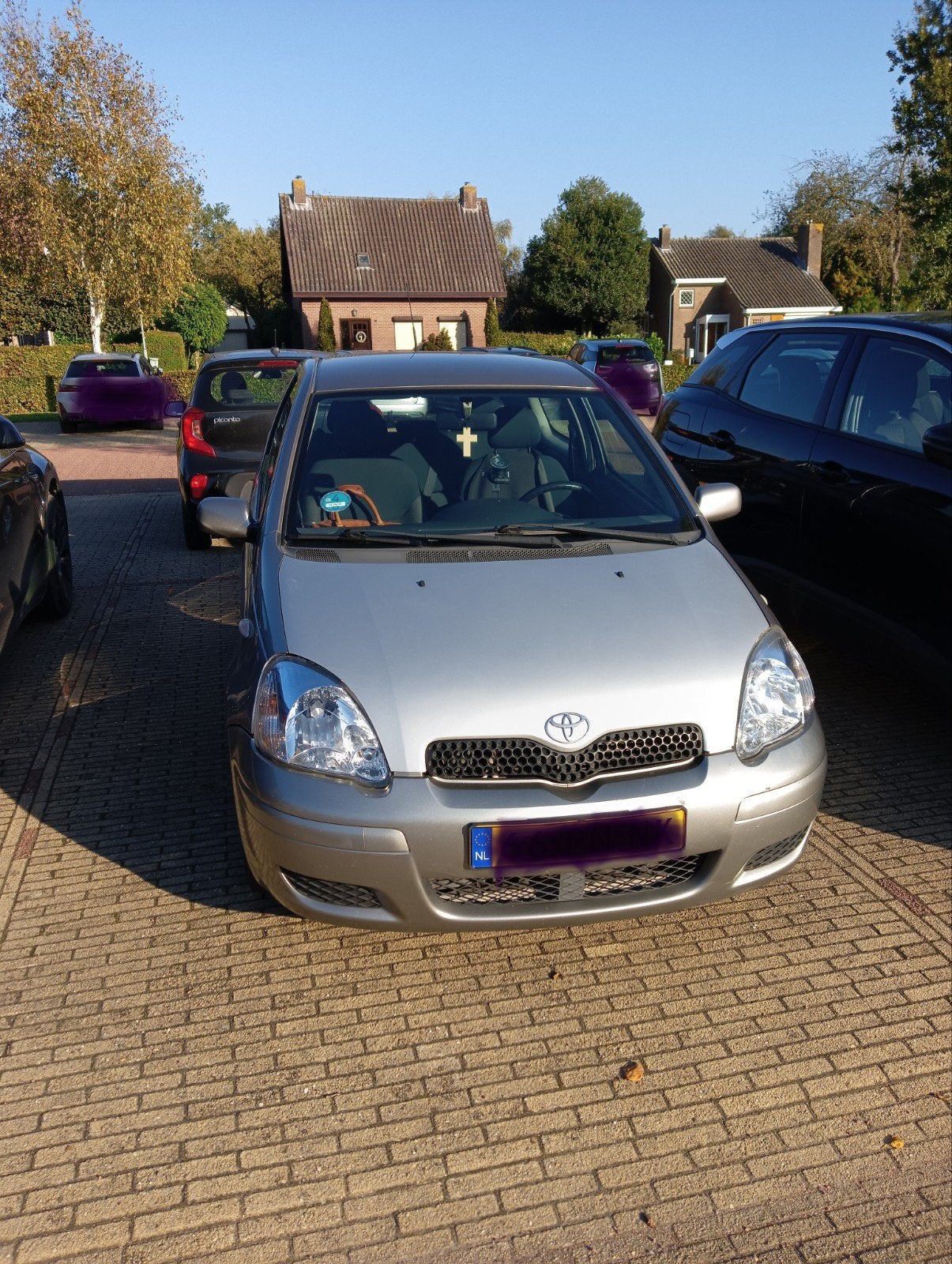 Toyota Yaris 1.3 16V Vvti 3DR Linea SOL 2004 Grijs, Gebruikt, Toyota