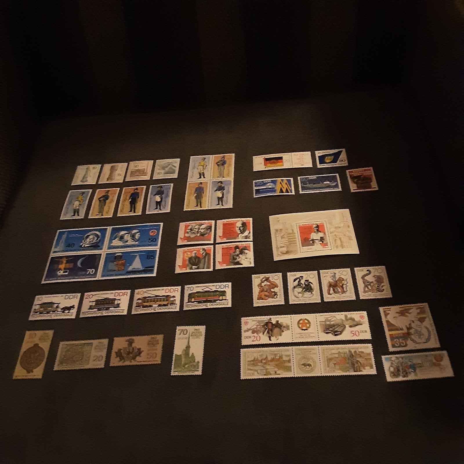 Postzegels van DDR  POSTFRIS VAN HET JAAR  1986, Ophalen of Verzenden, DDR