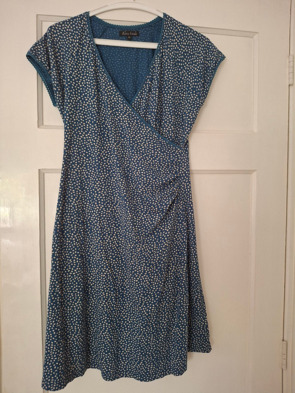 King Louie jurkje, Kleding | Dames, Jurken, Maat 38/40 (M), Blauw, Ophalen of Verzenden, Knielengte
