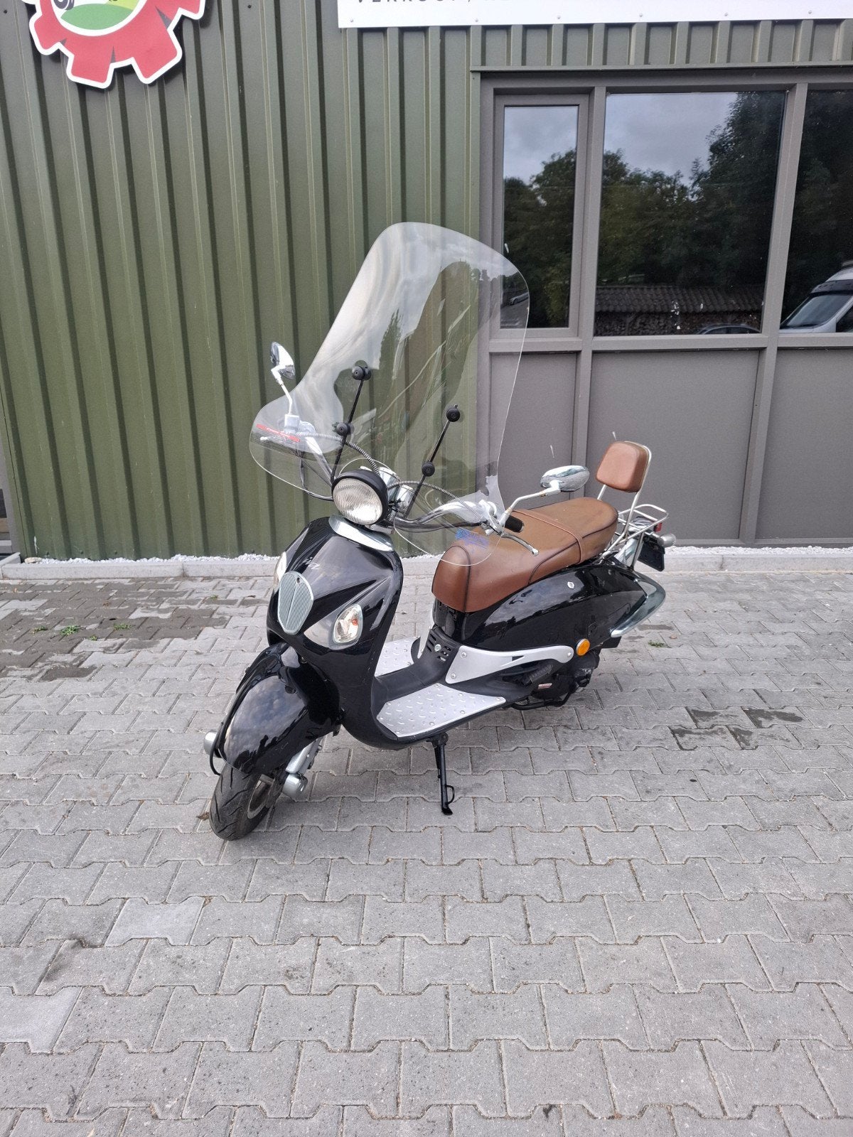Verox Iva retro scooter - Zwart met bruin zadel, Ophalen, Gebruikt, Benzine, Verox Iva