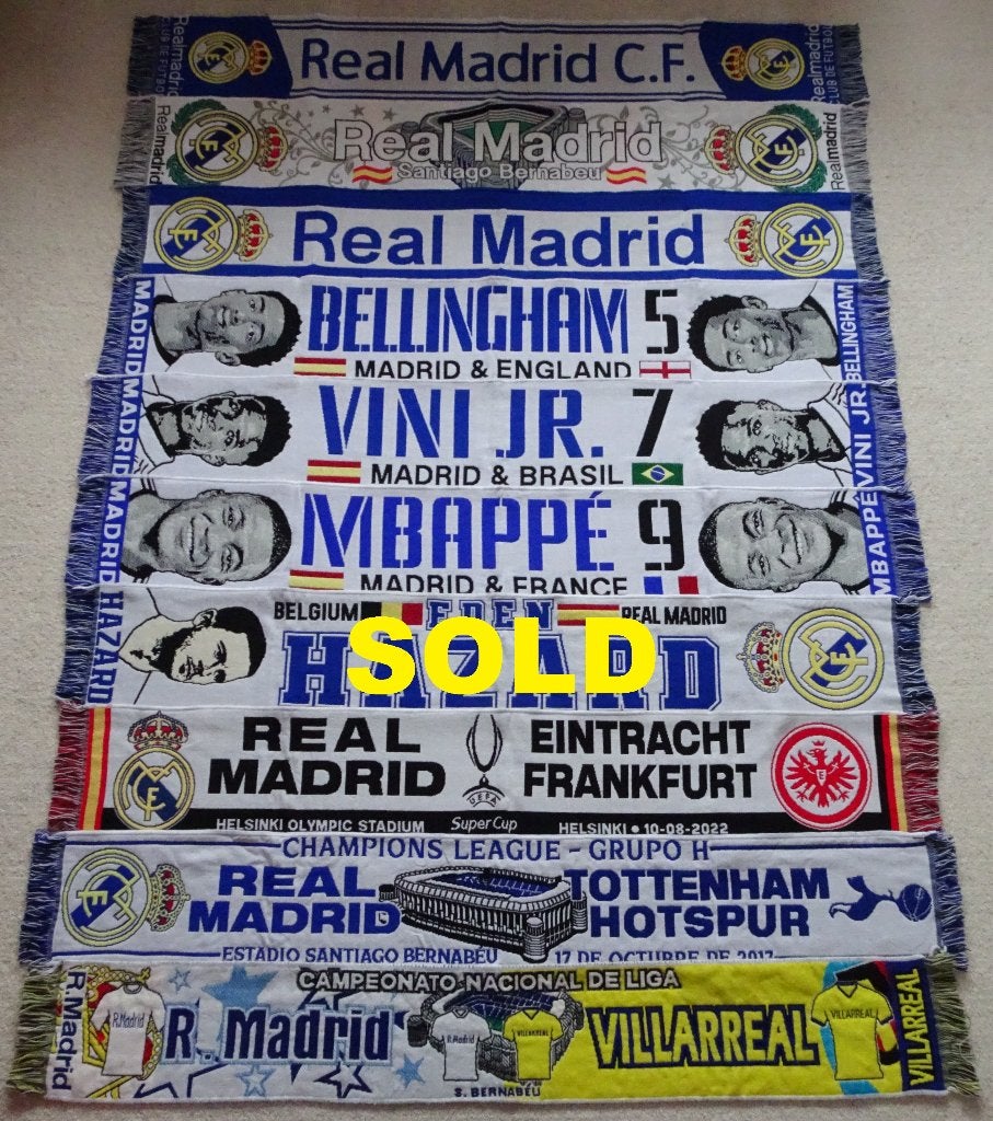 sjaals Real Madrid, Verzamelen, Sportartikelen en Voetbal, Ophalen of Verzenden, Nieuw, Buitenlandse clubs, Vaantje of Sjaal