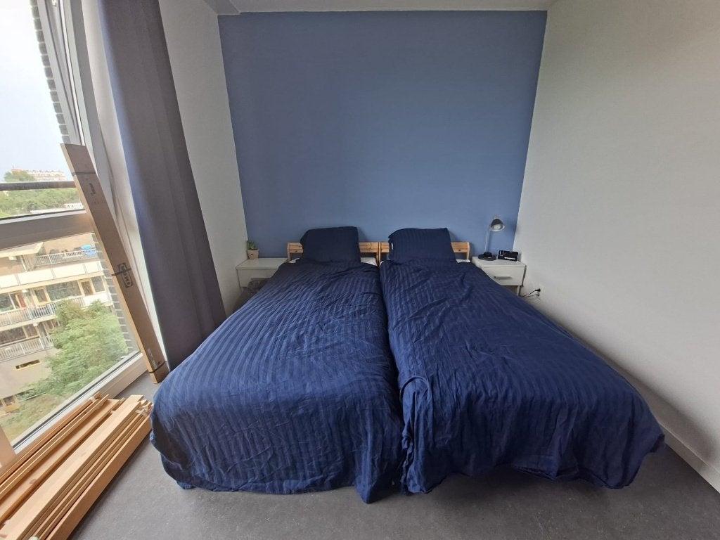 Twee eenpersoonsbedden, Ophalen, Zo goed als nieuw, Eenpersoons, Hout