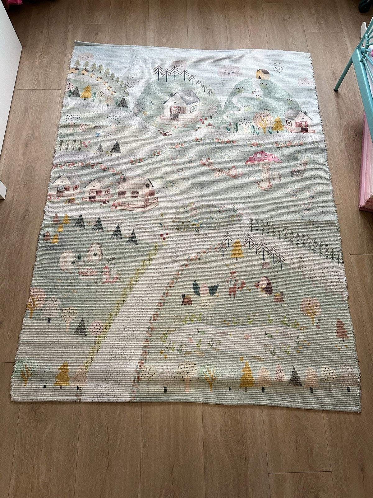 Vloerkleed Zara Home - Leuk voor de kinderkamer, Huis en Inrichting, 100 tot 150 cm, Ophalen of Verzenden, Zo goed als nieuw, 150 tot 200 cm
