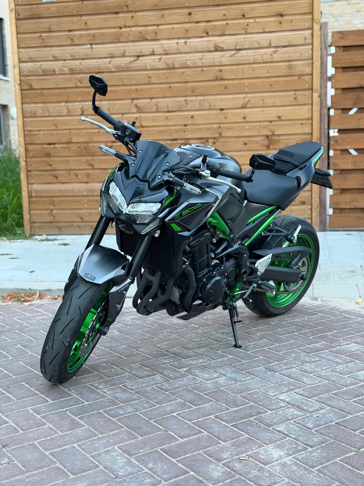 Kawasaki Z900 2024 SC-PROJECT - Zo goed als nieuw!, Occasion, 4 cilinders, Motorrijbewijs A, 948 cc