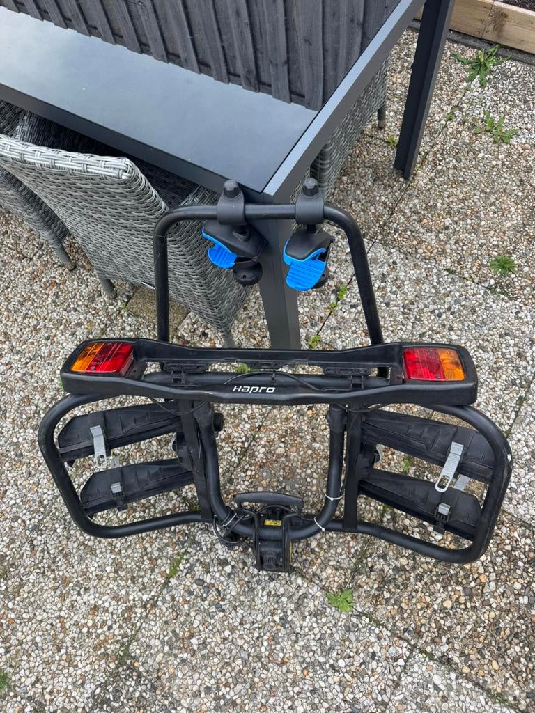 Hapro Fietsendrager Atlas 2, Ophalen, Gebruikt, 2 fietsen, Trekhaakdrager