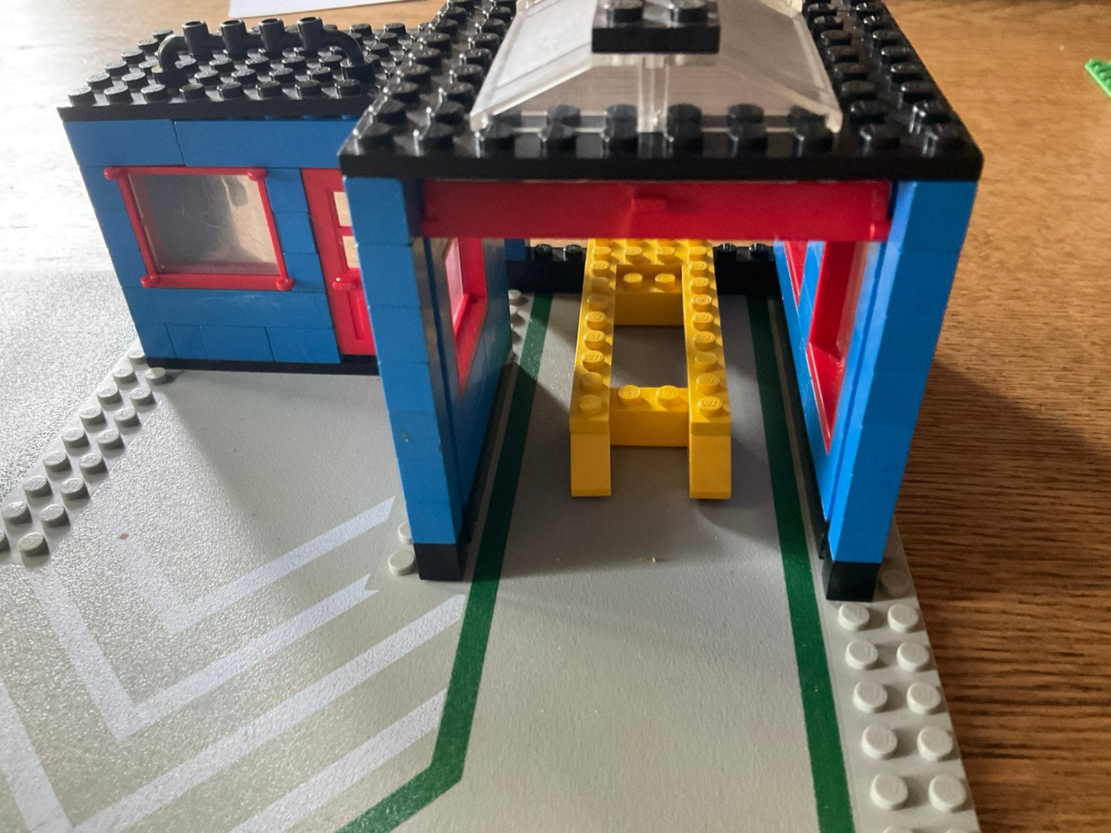 Vintage LEGO Garage / Werkplaats (Jaren '80), Ophalen of Verzenden, Gebruikt