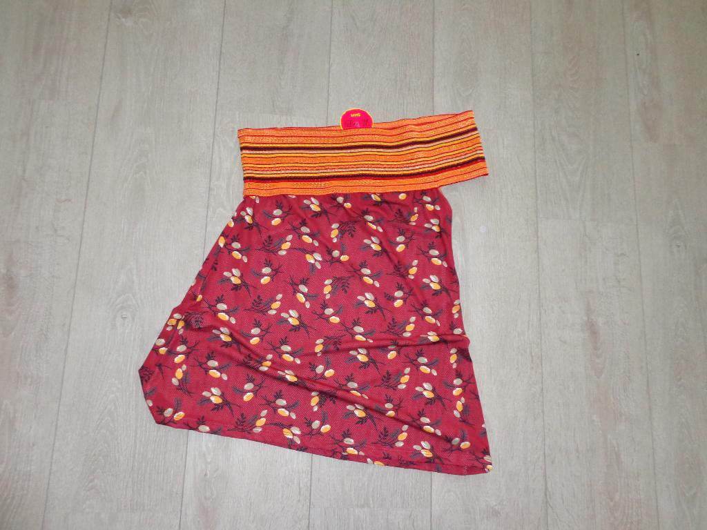 div damestops, maat M, Save the Queen, Guess, Maat 38/40 (M), Overige kleuren, Ophalen of Verzenden, Zo goed als nieuw