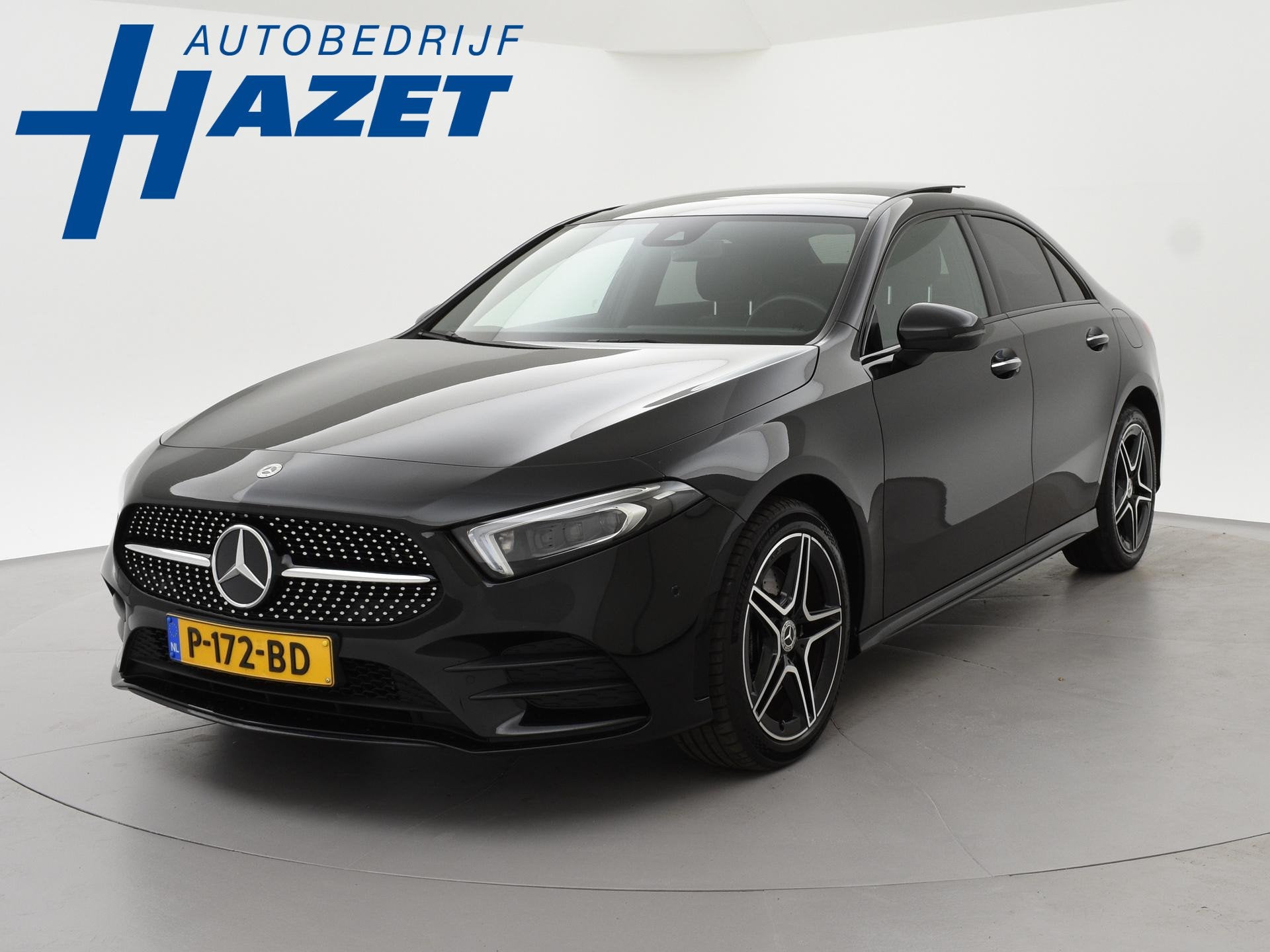 Mercedes-Benz A-klasse 250e 218 PK SEDAN + PANORAMA | SFEERV, Gebruikt, 4 cilinders, 16 kWh, Automatische klimaatregeling