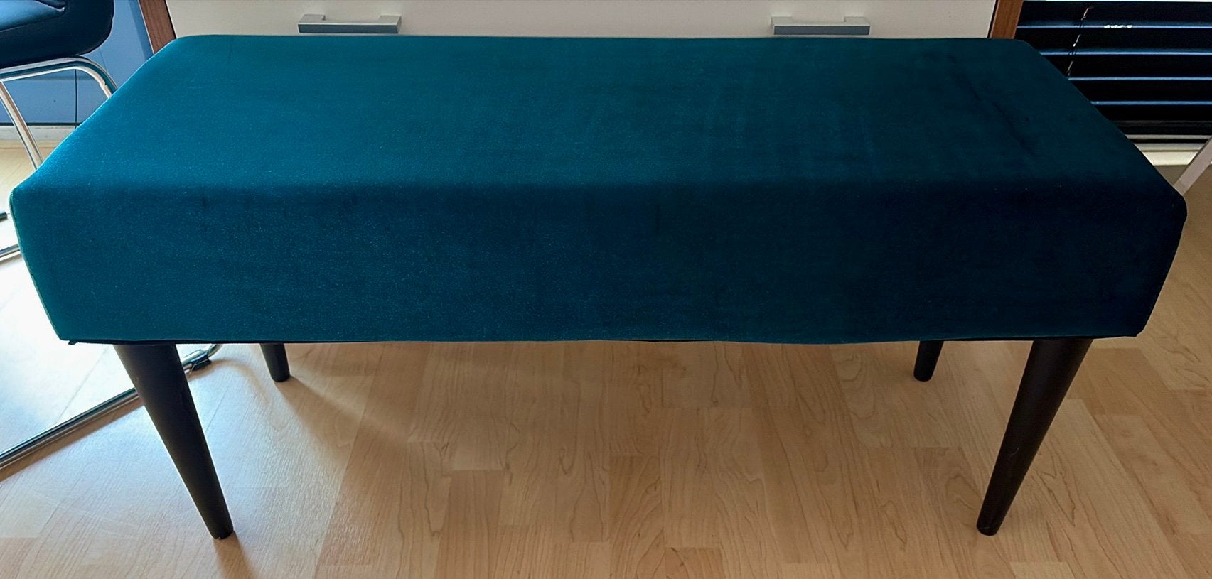 Hocker Voetbank bankje fluweel ongebruikt, Ophalen, Zo goed als nieuw, Rechthoekig, Minder dan 50 cm