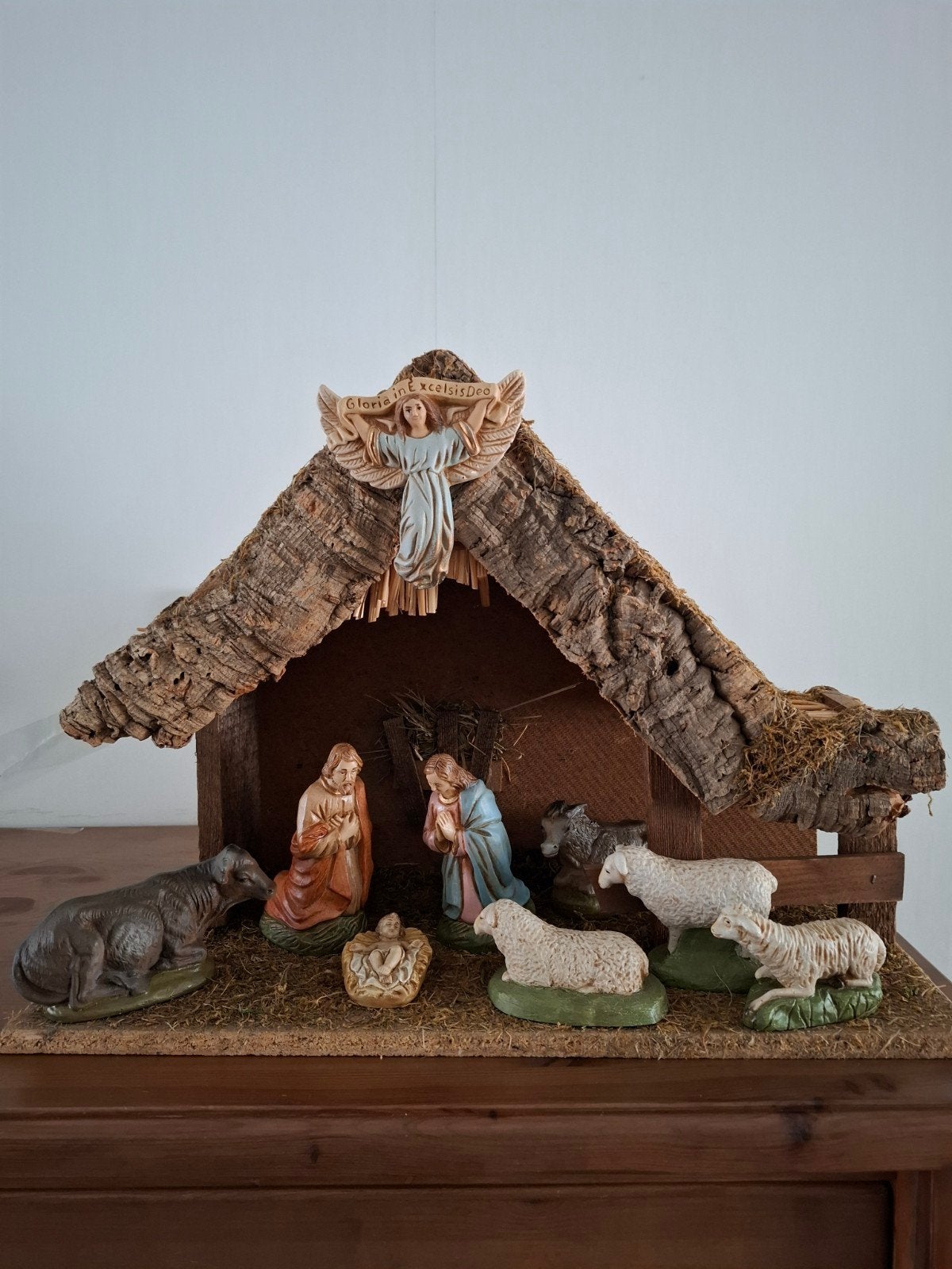 Kerststal met beelden, Ophalen