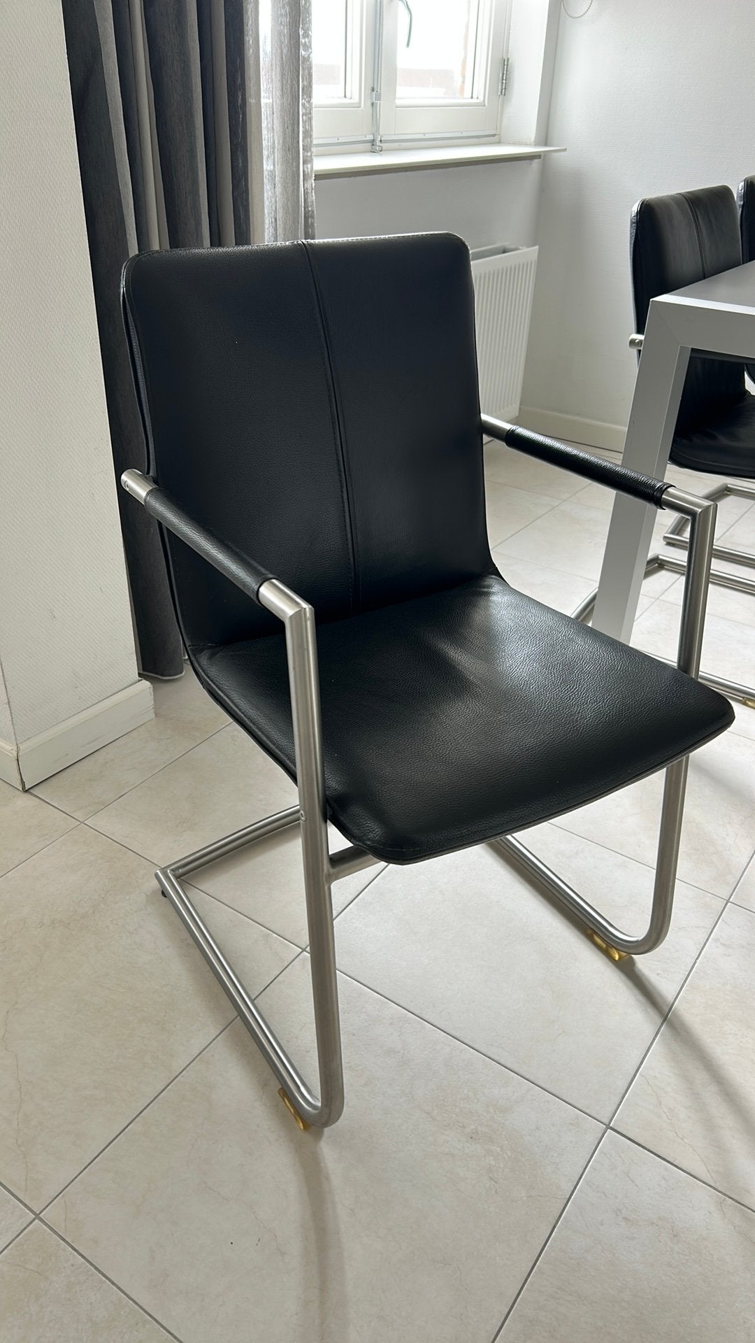 Eetkamer stoelen, zwart leer, Huis en Inrichting, Ophalen, Gebruikt, Zwart, Leer