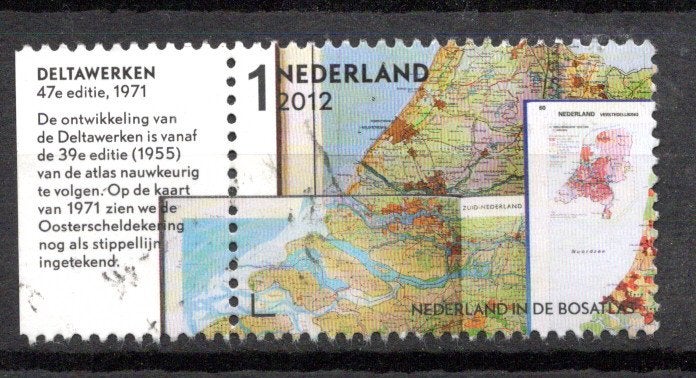 gestempelde zegel. Jaar 2012: bosatlas met tab, Ophalen of Verzenden, Na 1940, Gestempeld