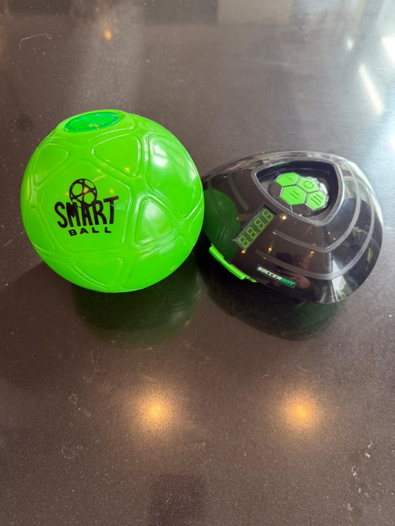 Smart Ball SoccerBot - Indoor voetbaltrainer, Maat XL, Ophalen of Verzenden, Zo goed als nieuw, Bal