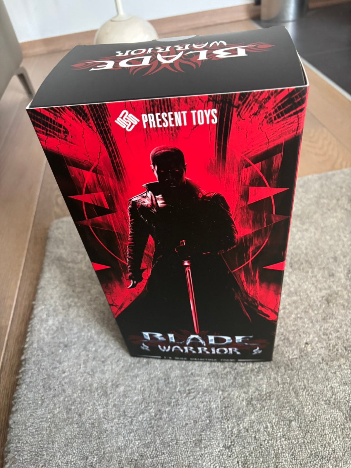 1/6 figuur Blade / Wesley Snipes - Present Toys, Verzamelen, Ophalen of Verzenden, Zo goed als nieuw, Actiefiguur of Pop