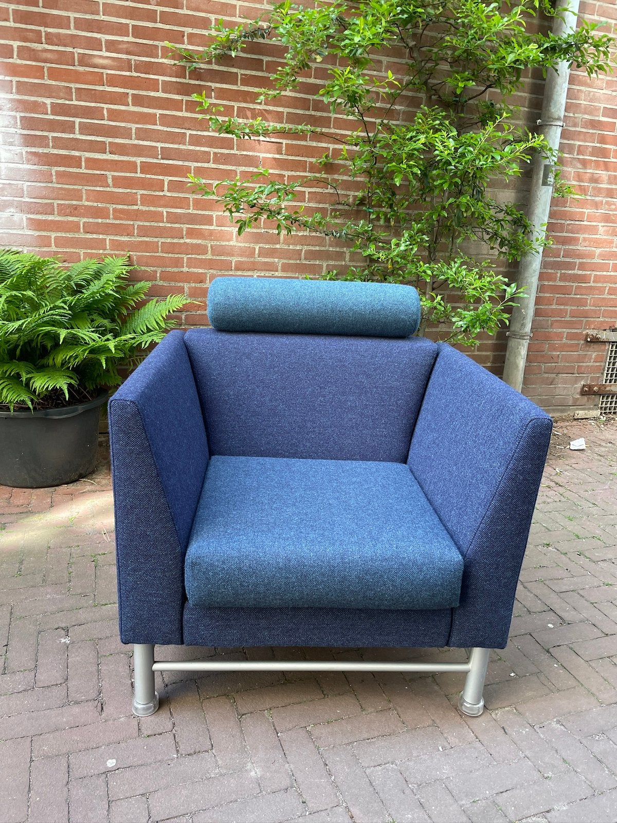 Ettore Sottsass - East Side - Knoll (refurbished), Ophalen, Stof, 75 tot 100 cm, Zo goed als nieuw