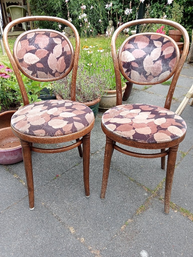 In 1 Koop Vintage Set 2 Thonet Bent Wood Seventies Stoelen, Ophalen of Verzenden, Gebruikt, Bruin, Twee