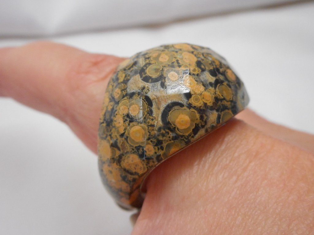 Zilveren aparte ring met edelsteen nr.2221, Sieraden, Tassen en Uiterlijk, Ringen, Verzenden, Zo goed als nieuw, 17 tot 18, Met edelsteen