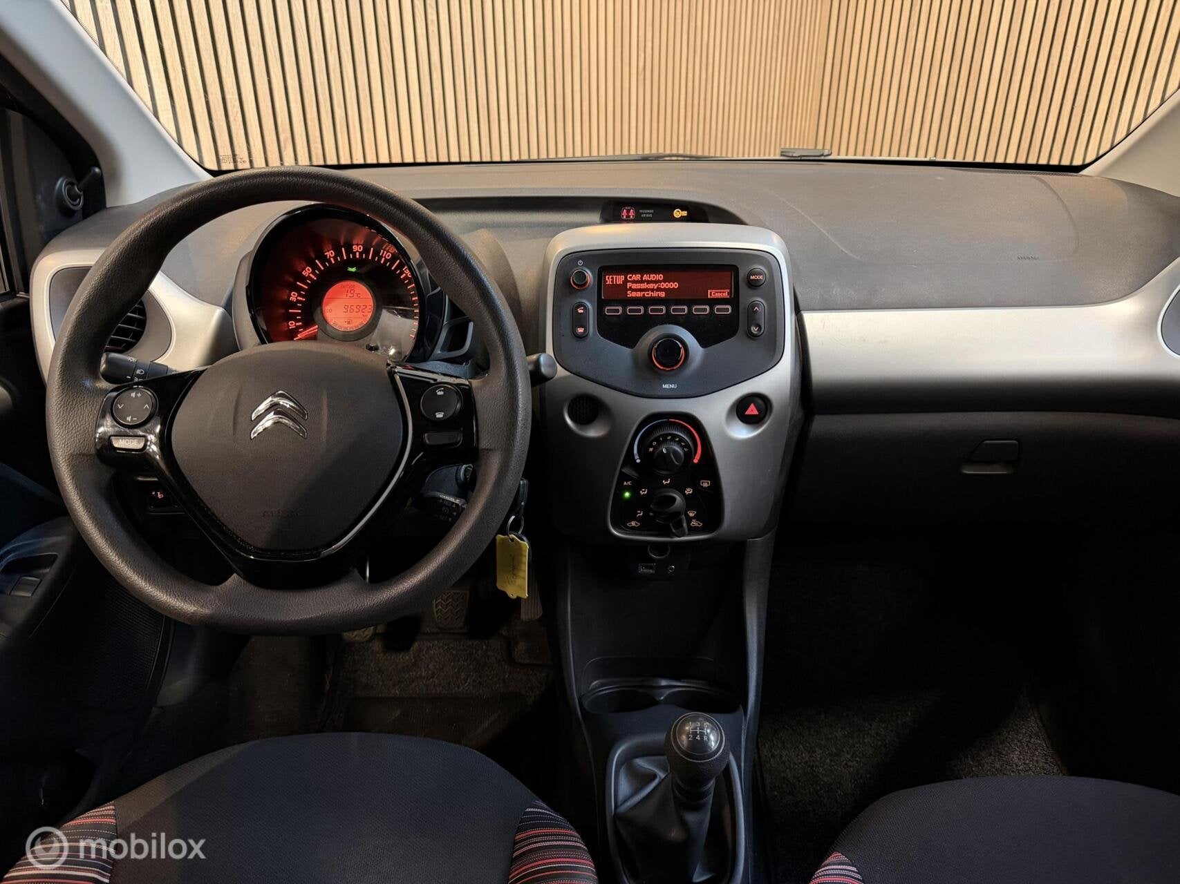 Citroen C1 1.0 e-VTi Selection OrgNL 2eEIGENR! AIRCO CRUISE, Auto's, Voorwielaandrijving, Stof, Gebruikt, 4 stoelen