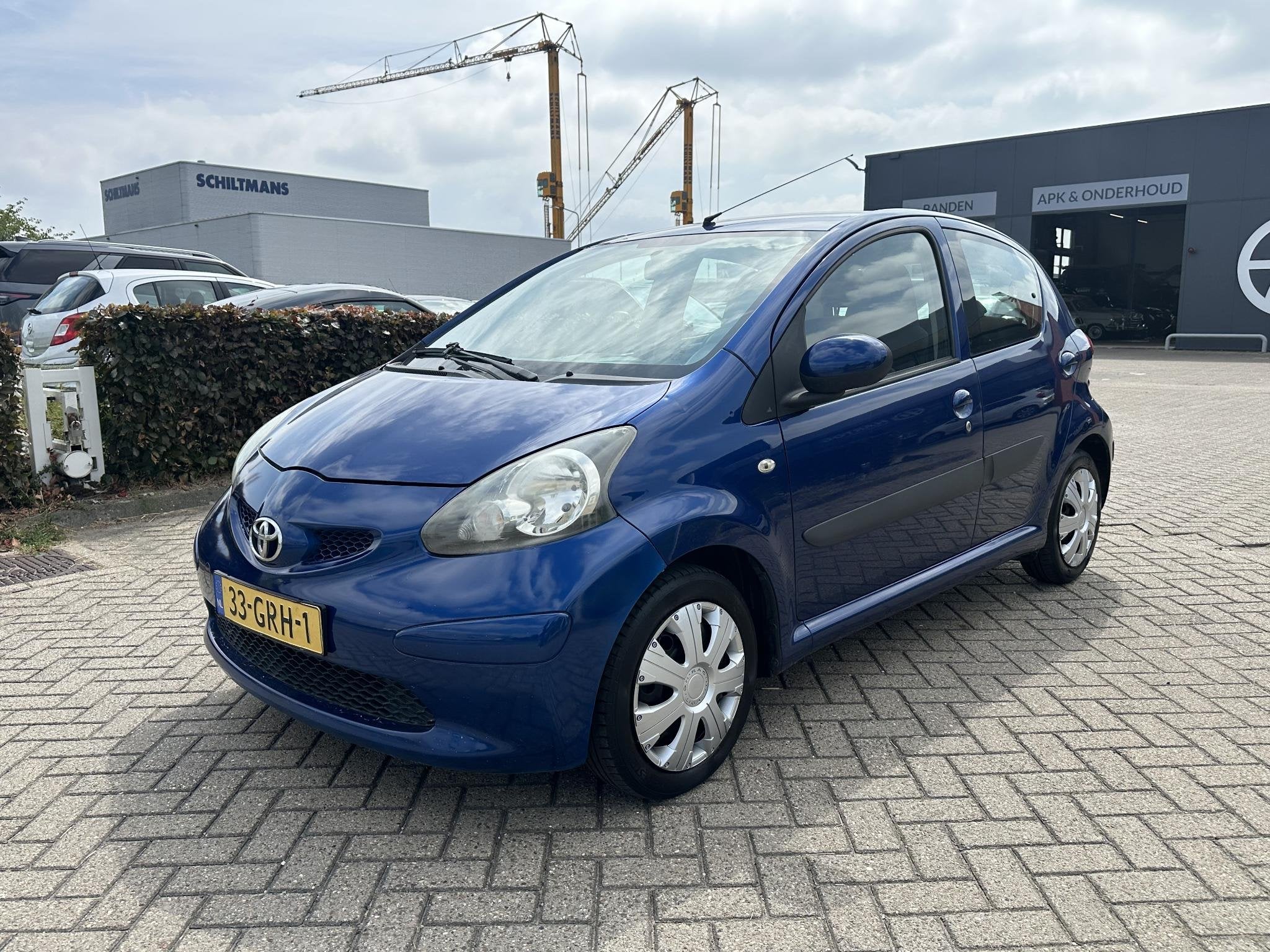 Toyota Aygo 1.0-12V + 5-DRS / AIRCO / RADIO, Voorwielaandrijving, Stof, Gebruikt, 68 pk