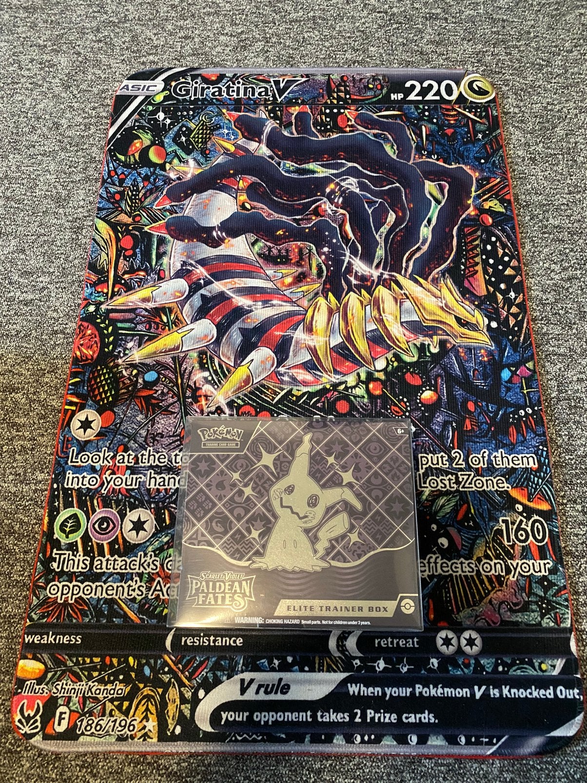 Paldean Fates ETB Mint + Accryl, Ophalen of Verzenden, Nieuw