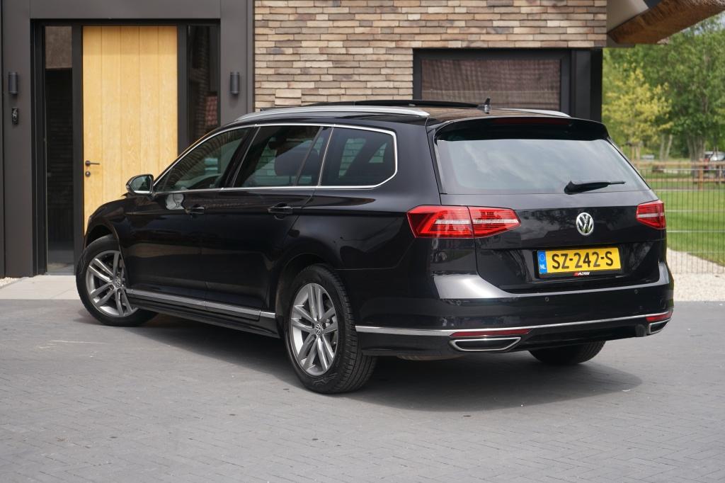 Volkswagen Passat Variant 1.4 TSI Highline 3X R-Line Automaa, Auto's, Automaat, 125 pk, Gebruikt, 4 cilinders