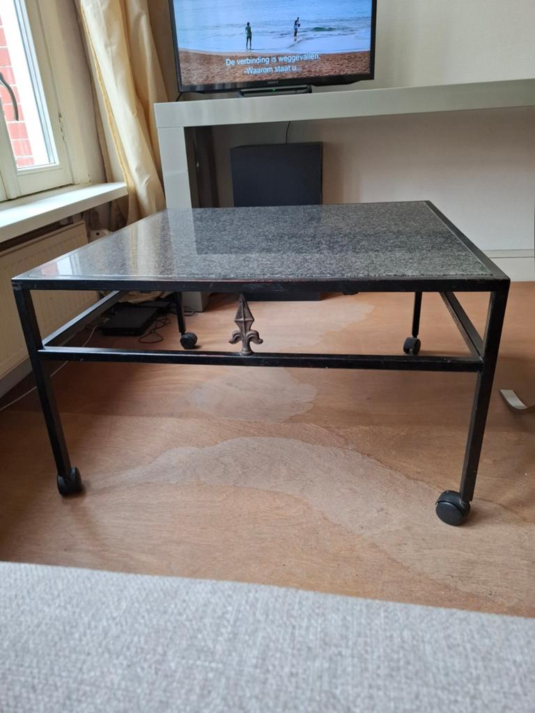 Mooie strakke Salontafel, Huis en Inrichting, Tafels | Salontafels, Ophalen, Gebruikt, 50 tot 100 cm, Overige materialen