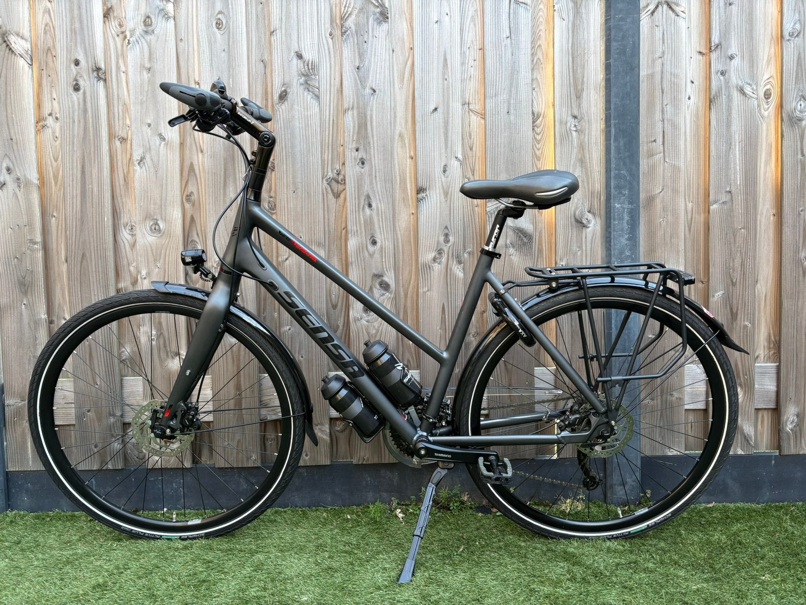 Sensa Travel Lite V27 Disc – Zeer nette staat – Compleet!, Fietsen en Brommers, 28 inch, Zo goed als nieuw, Schijfrem, Ophalen