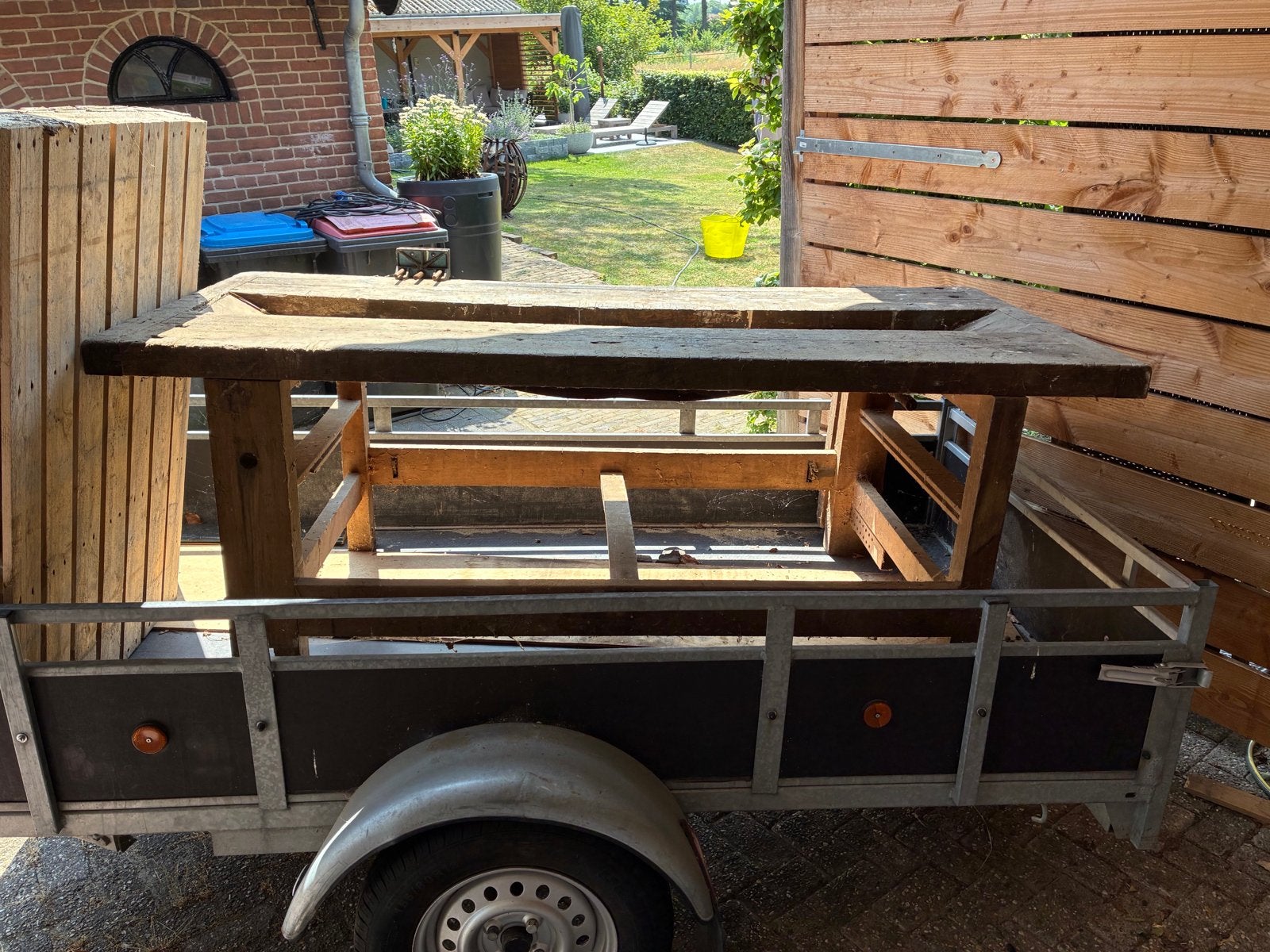 Oude retro werkbank met bankschroef, Doe-het-zelf en Verbouw, Werkbanken, Ophalen of Verzenden, Gebruikt, 170 cm of meer, Bankschroef