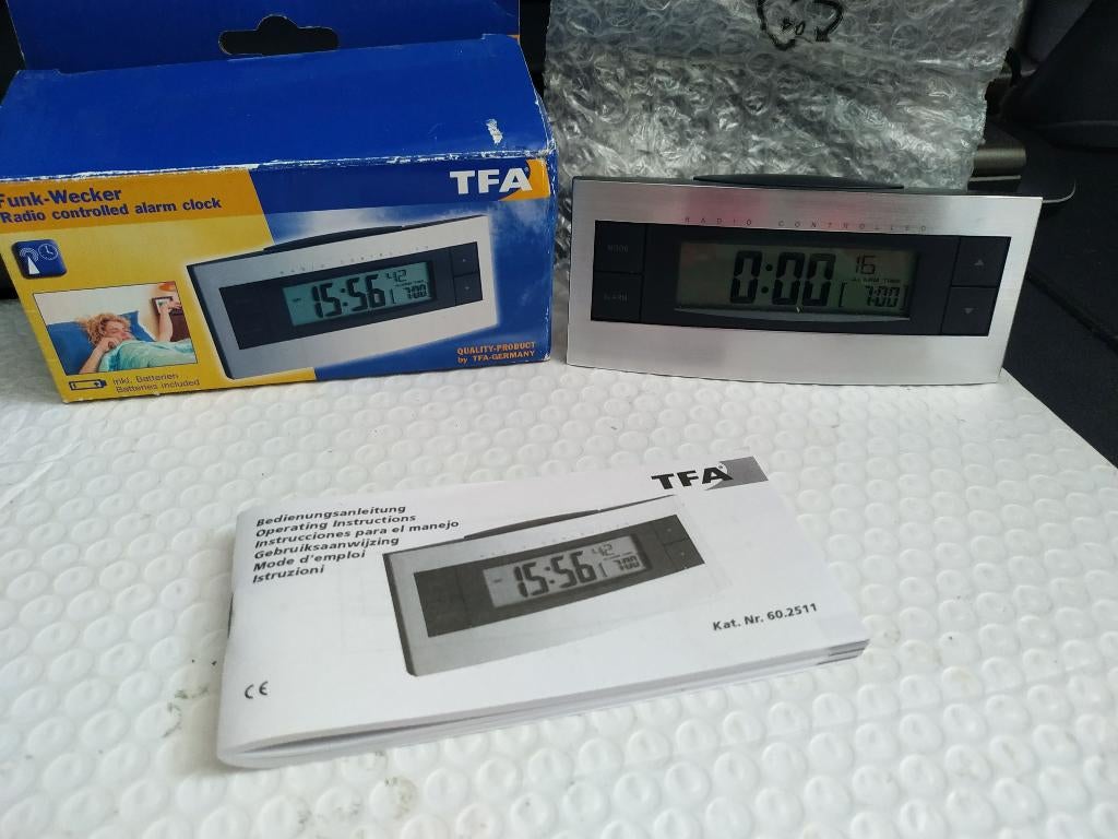 TFA klok, Ophalen of Verzenden, Nieuw, Wandklok