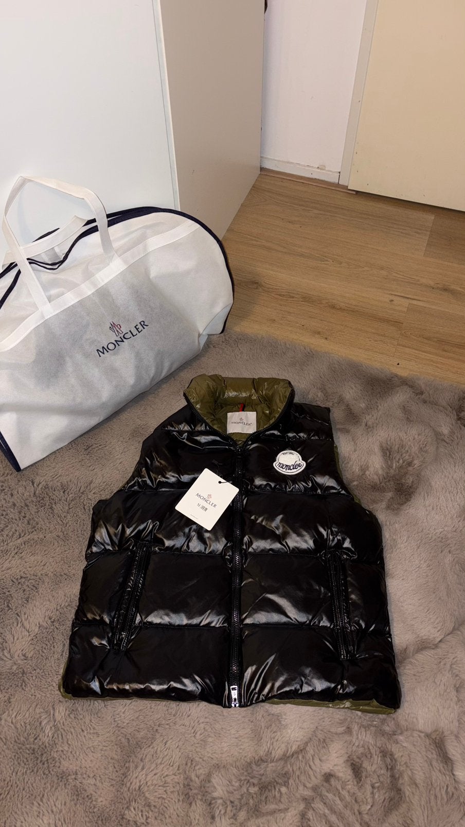 Moncler Bodywarmers (Maat S), Ophalen, Nieuw, Maat 46 (S) of kleiner, Zwart