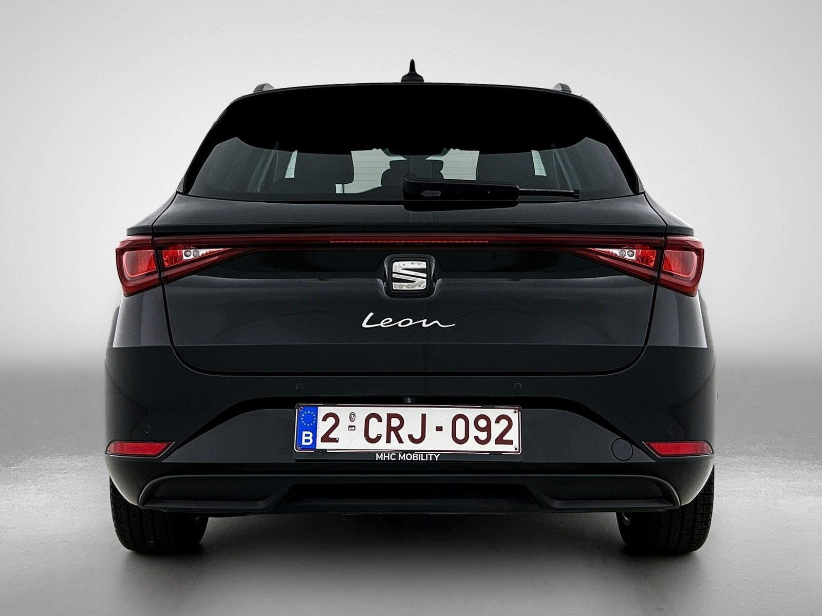 SEAT Leon 1.0 TSI Style (bj 2022), Stof, Gebruikt, Zwart, Leon