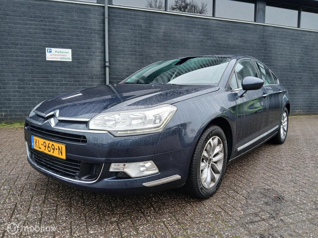 Citroen C5 1.6 e-HDi Automaat/Navi/Apk 11-'26, Auto's, Citroën, Gebruikt, 4 cilinders, 1340 kg, Bedrijf