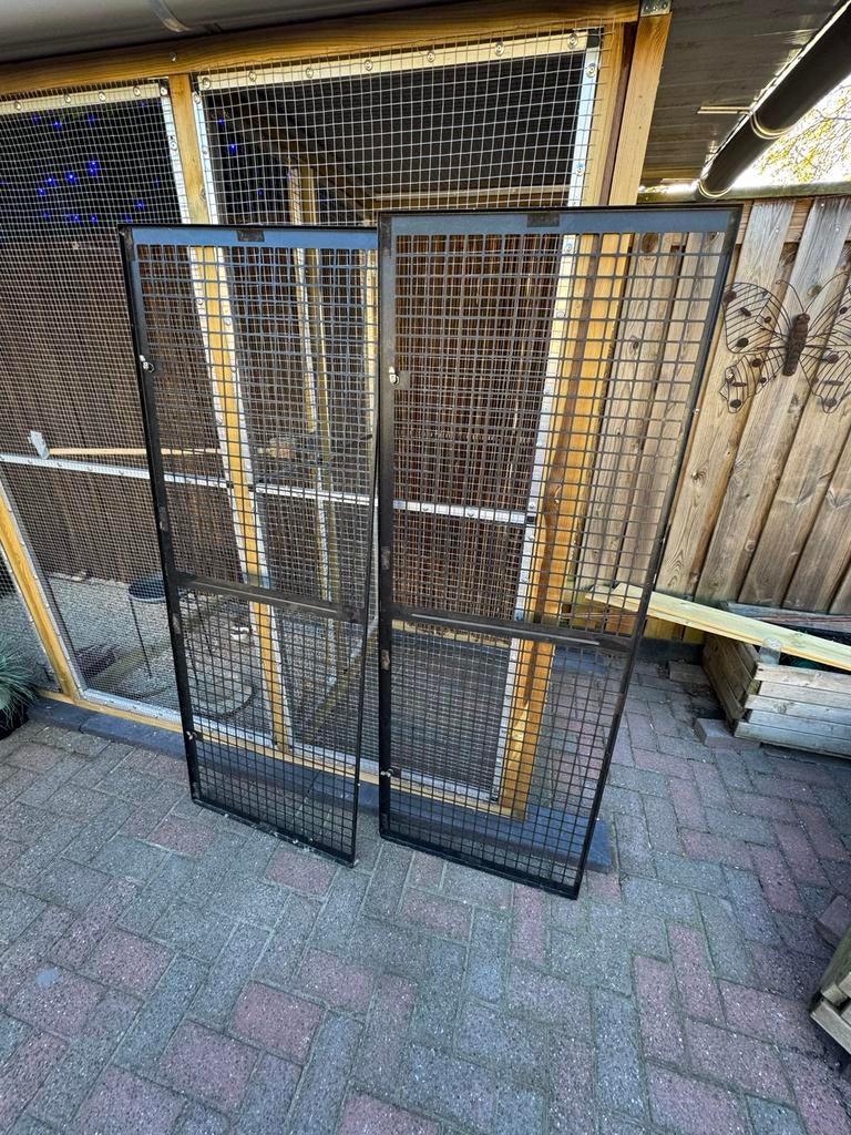 4x Donker metalen panelen, Ophalen, Aluminium, Volière