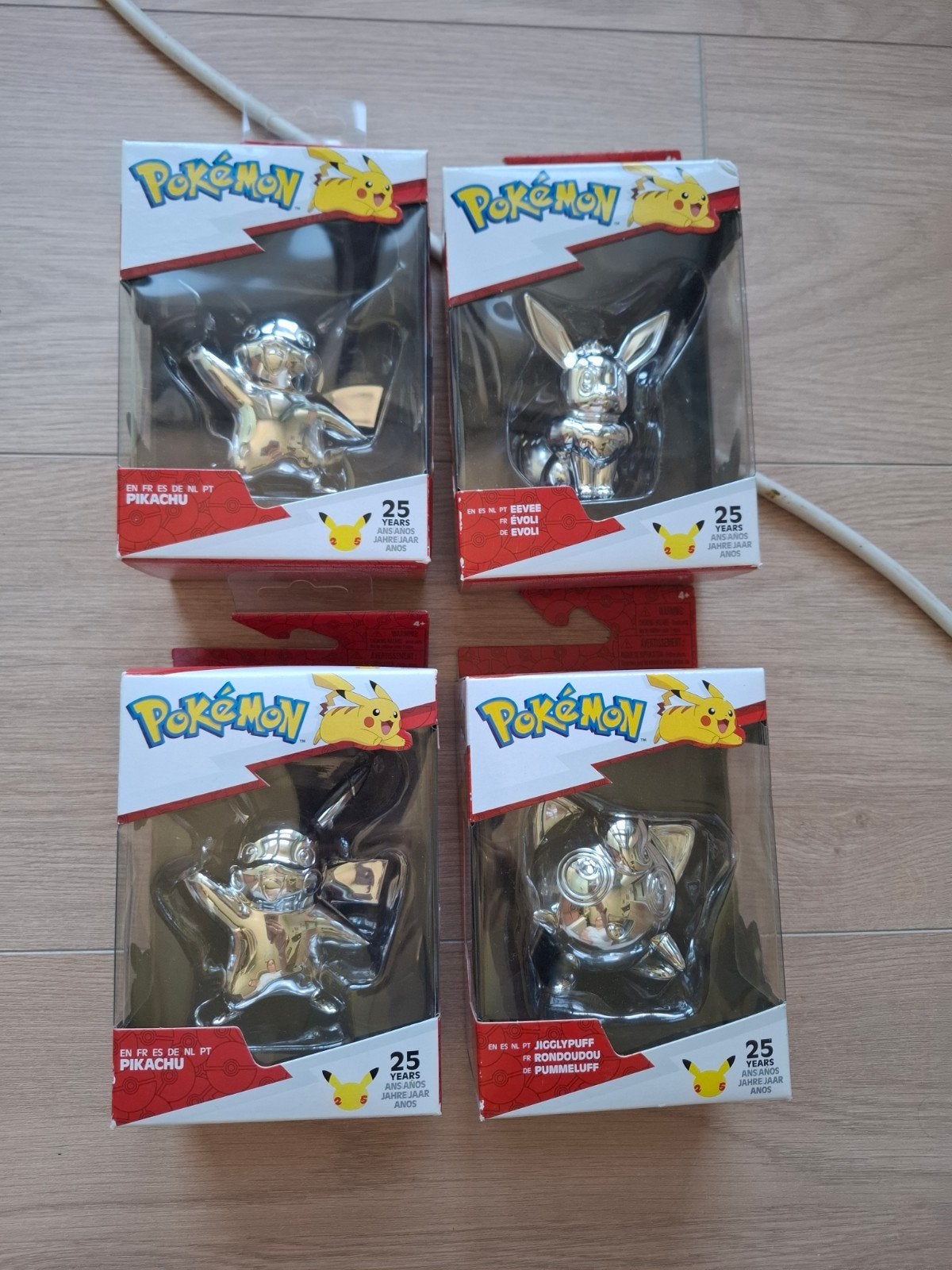 Pokémon 25th Anniversary Zilveren Figuren Pikachu, Eevee, J, Ophalen of Verzenden, Nieuw