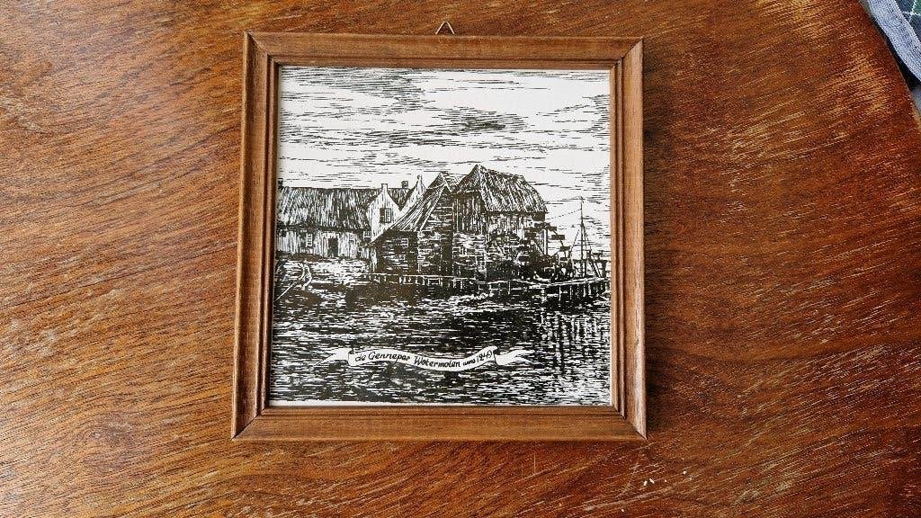 oude tegel in lijst de genneper watermolen 1249, Ophalen of Verzenden