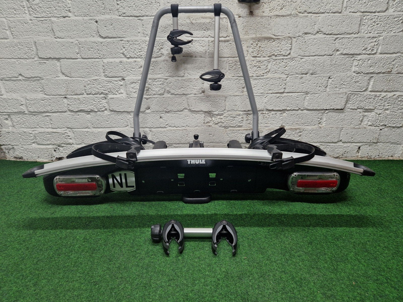 Nette Thule EuroClassic 928 fietsendrager inclusief adapter, Auto diversen, Fietsendragers, Thule, 3 fietsen of meer, Elektrische fiets